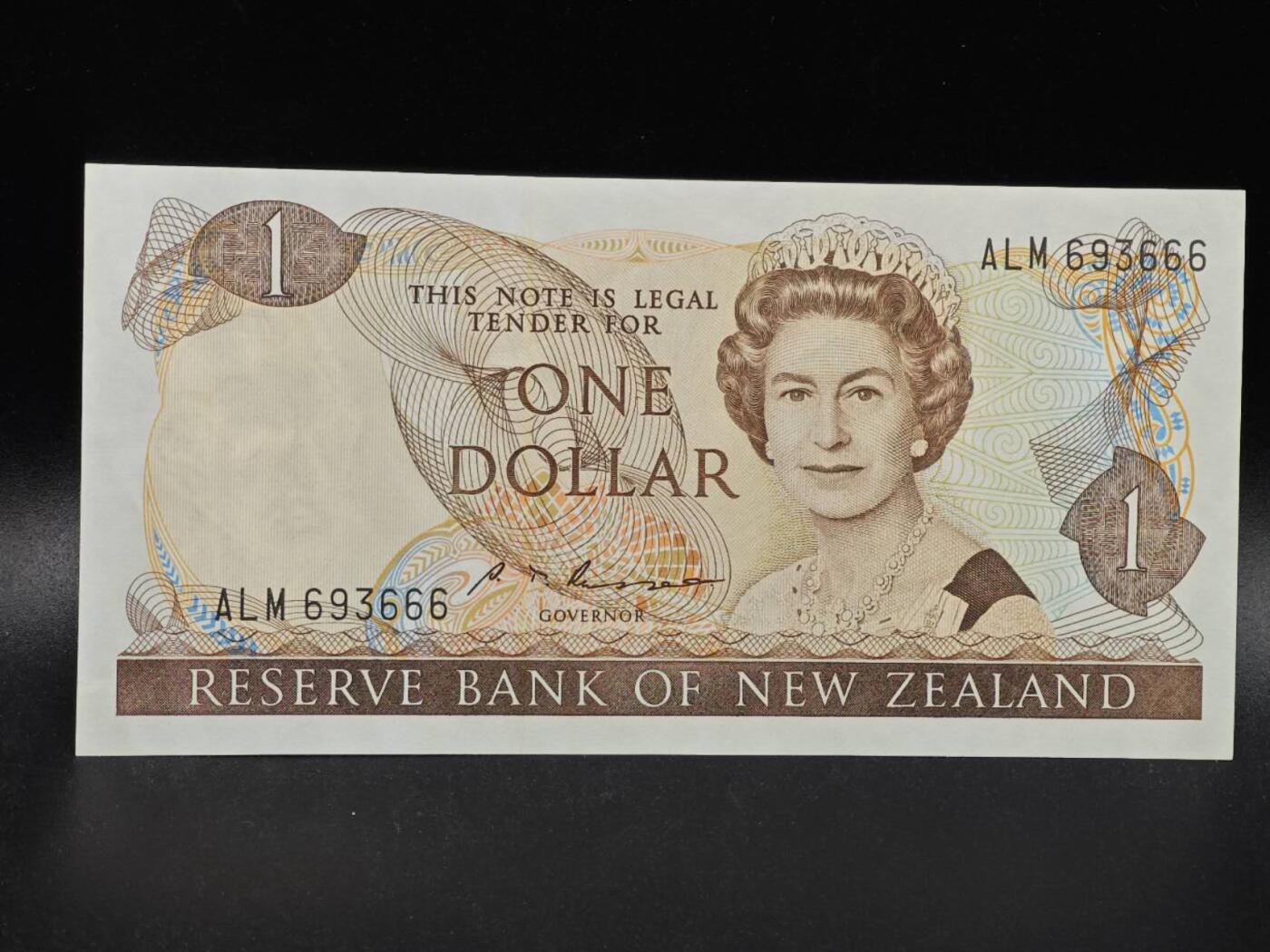 【淘币小摊】限时拍第八百拍  纸币场  满百包邮可预留两周  周一统一发货  新西兰1元