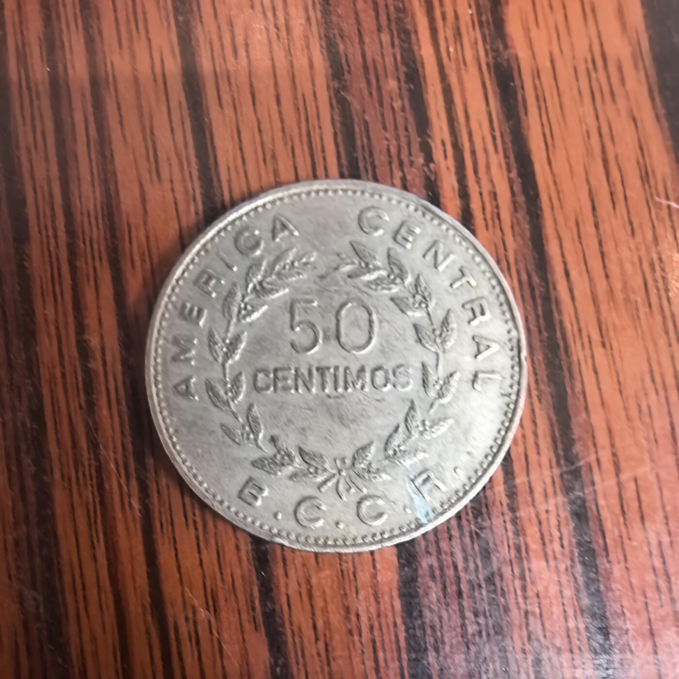 泡泡币外币第二十九场可代拍15038385335微信 哥斯达黎加硬币。