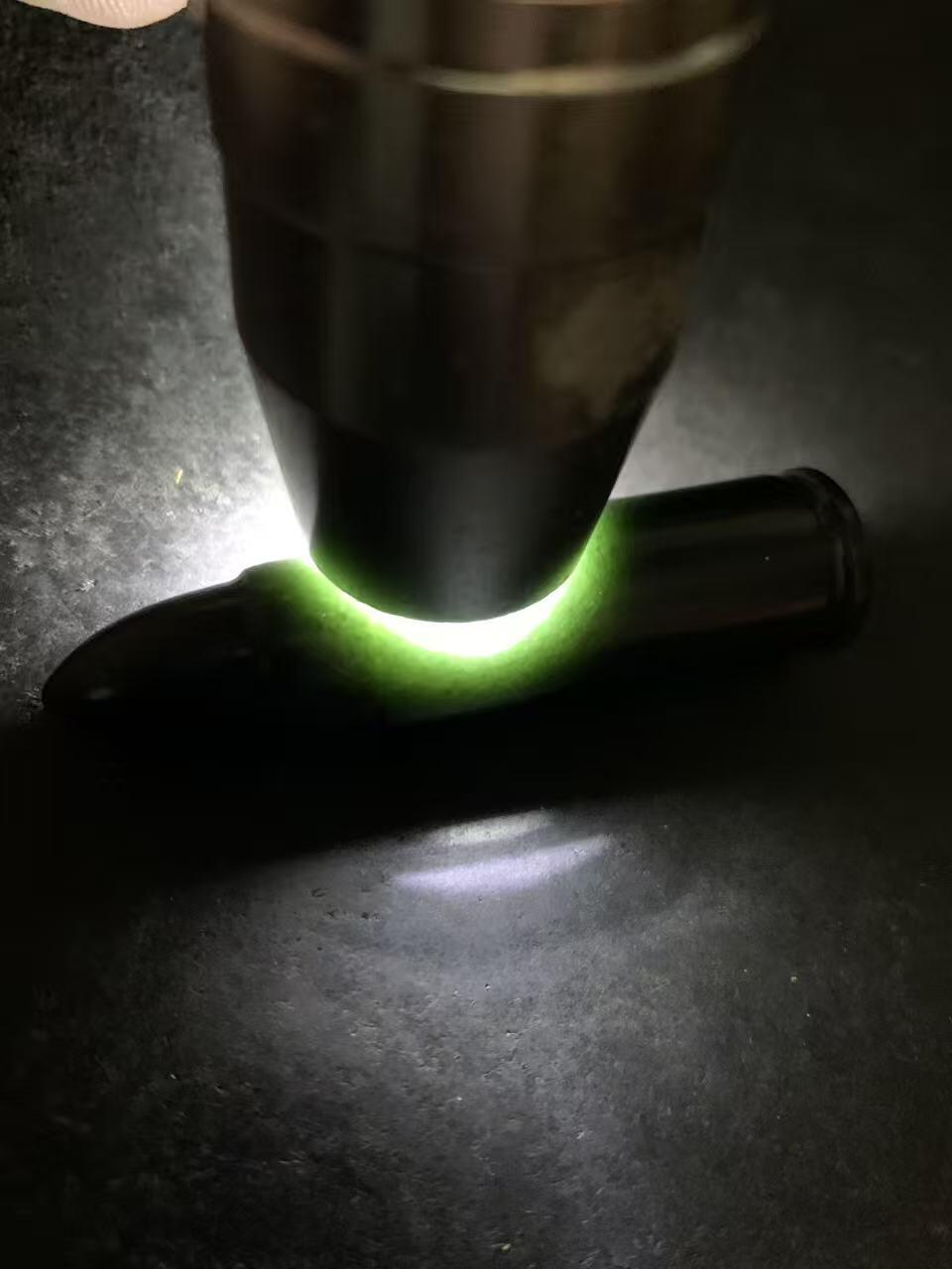 天然新疆和田青玉子 弹通货吊坠1颗，