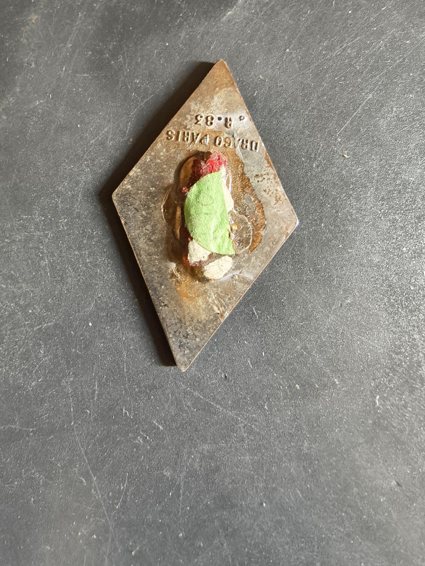 老王徽章第163期 13-15日三场连拍 16日统一发货  13、14日结束后可寄存 法国证章