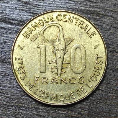 【铜匠收藏】★第132场★散币场，无佣金，30包邮。不满30元，支付5元运费。《接受代拍 代送NGC评级》 - 西非 1982年 10法郎 FAO粮农黄铜币 马面鱼