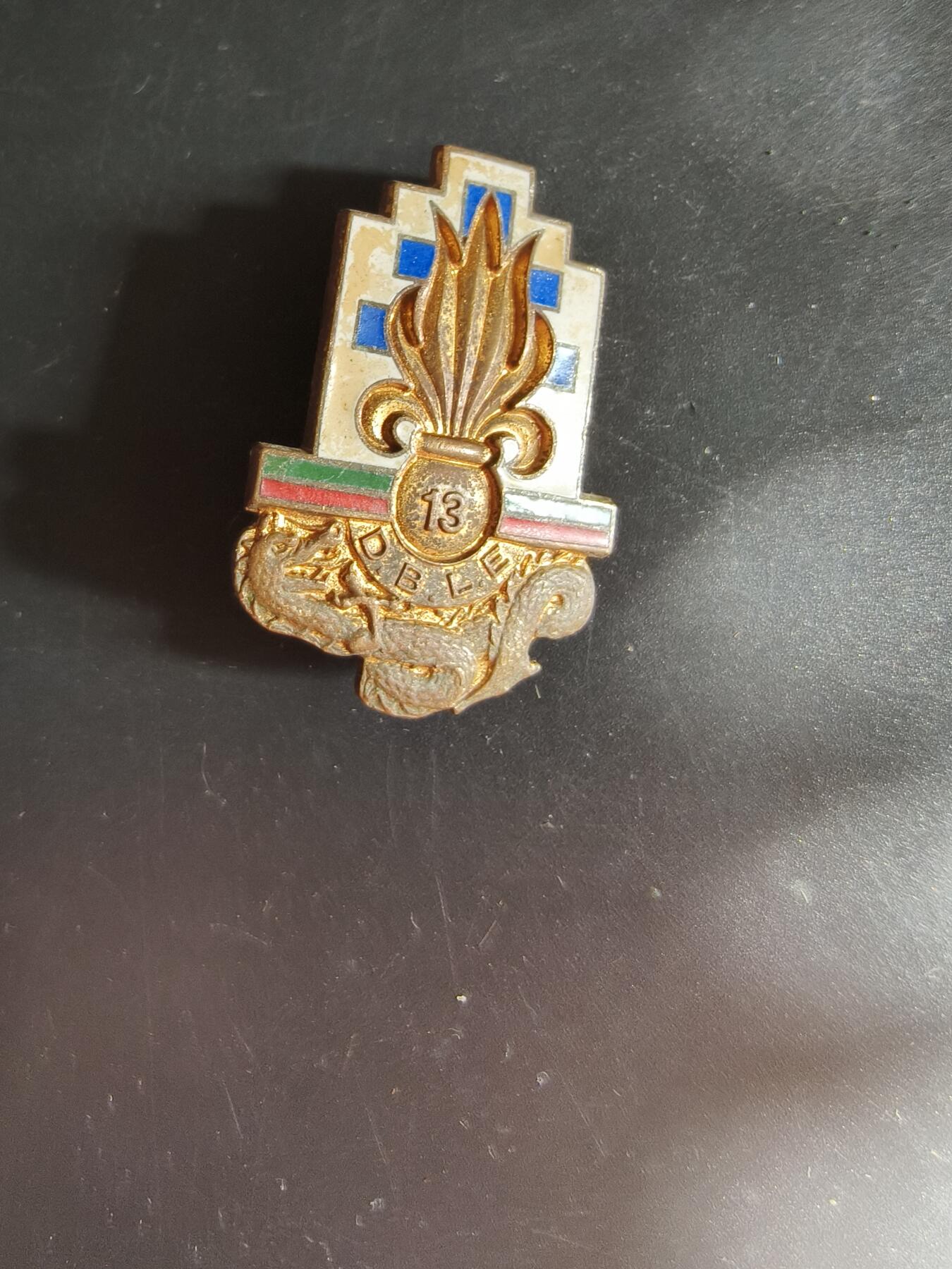 老王徽章第163期 13-15日三场连拍 16日统一发货  13、14日结束后可寄存 法国证章