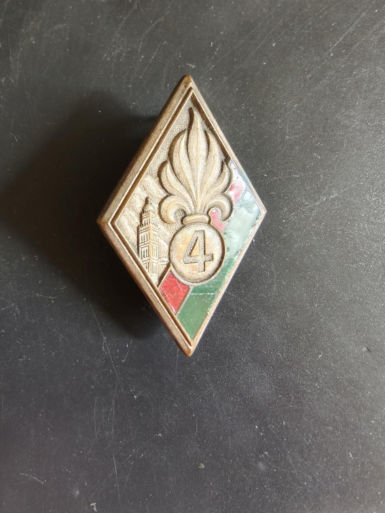 老王徽章第163期 13-15日三场连拍 16日统一发货  13、14日结束后可寄存 法国证章