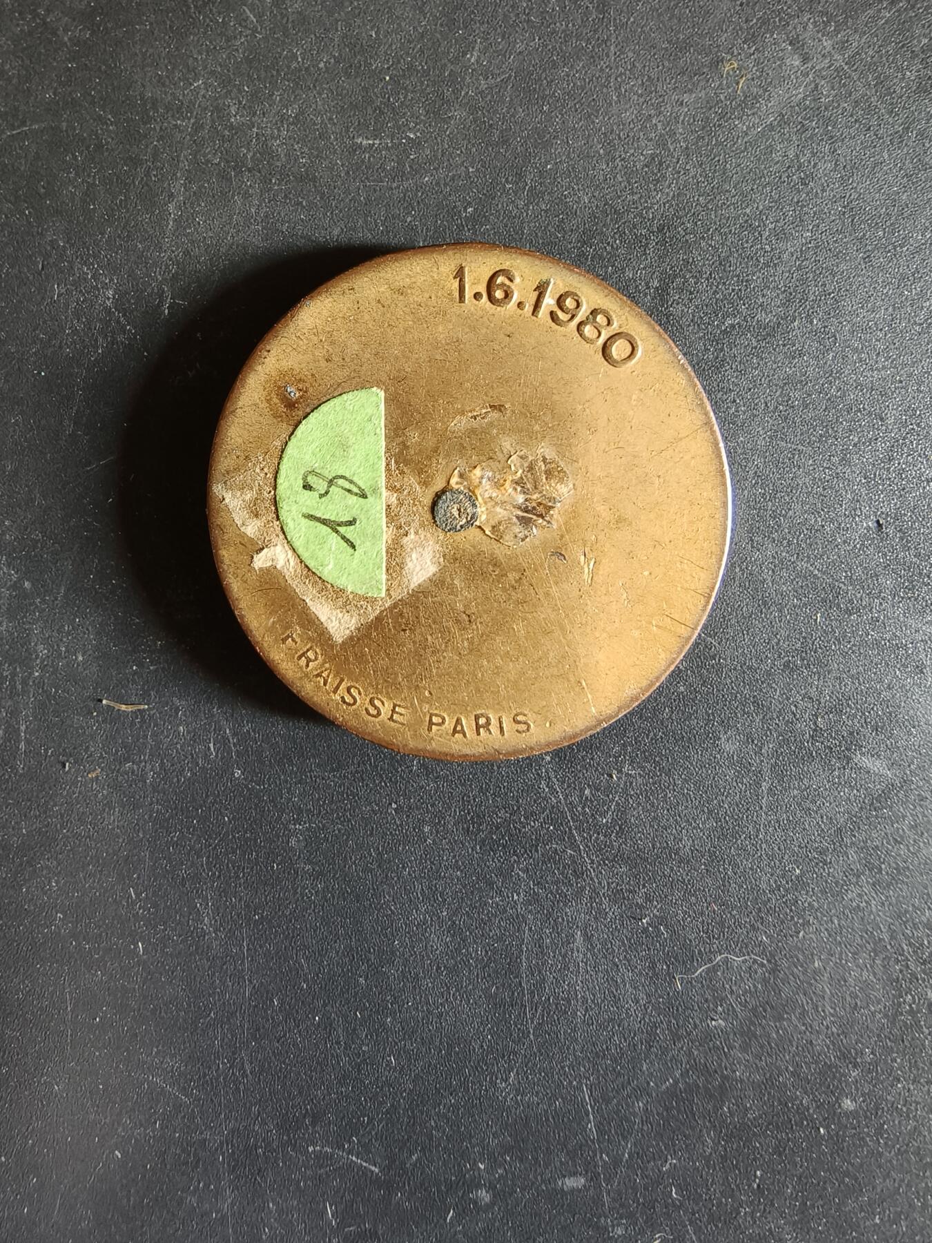 老王徽章第163期 13-15日三场连拍 16日统一发货  13、14日结束后可寄存 法国证章