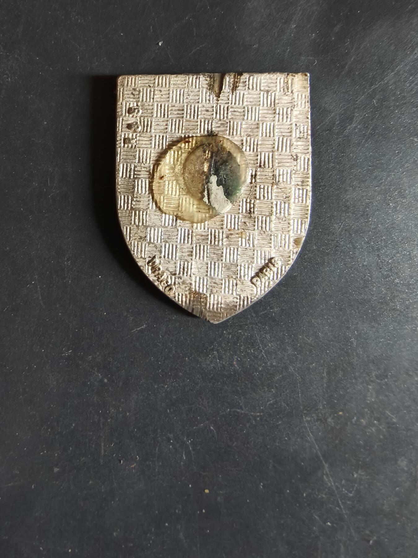 老王徽章第163期 13-15日三场连拍 16日统一发货  13、14日结束后可寄存 法国证章