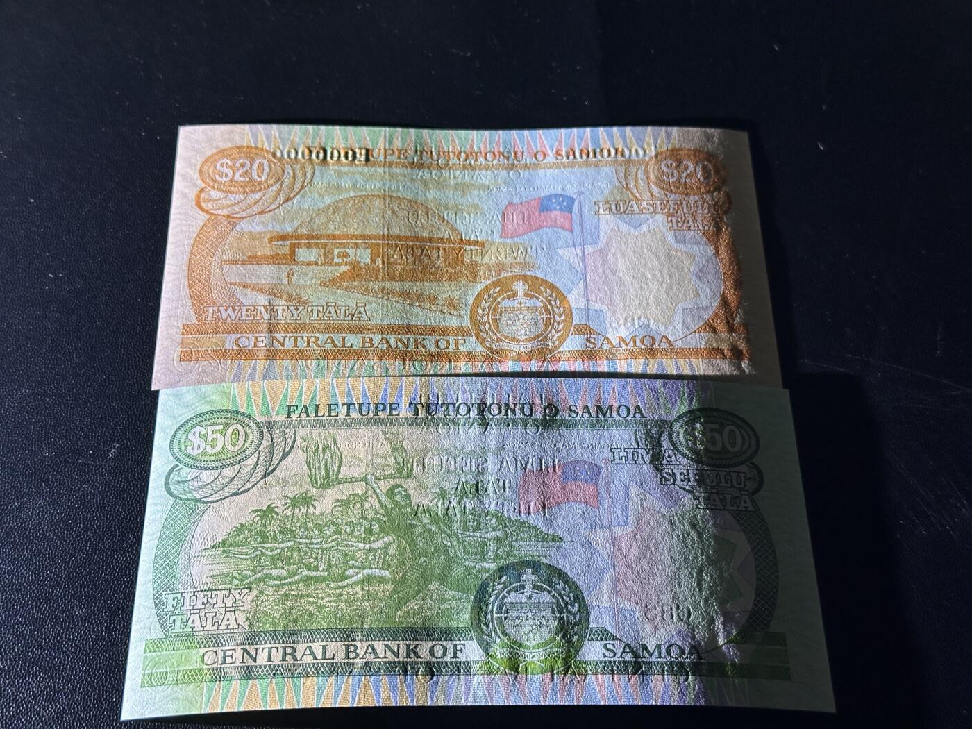 《外钞收藏家》第五百八十五期（精品场）（本平台长期征集拍品、欢迎藏友们联系合作）