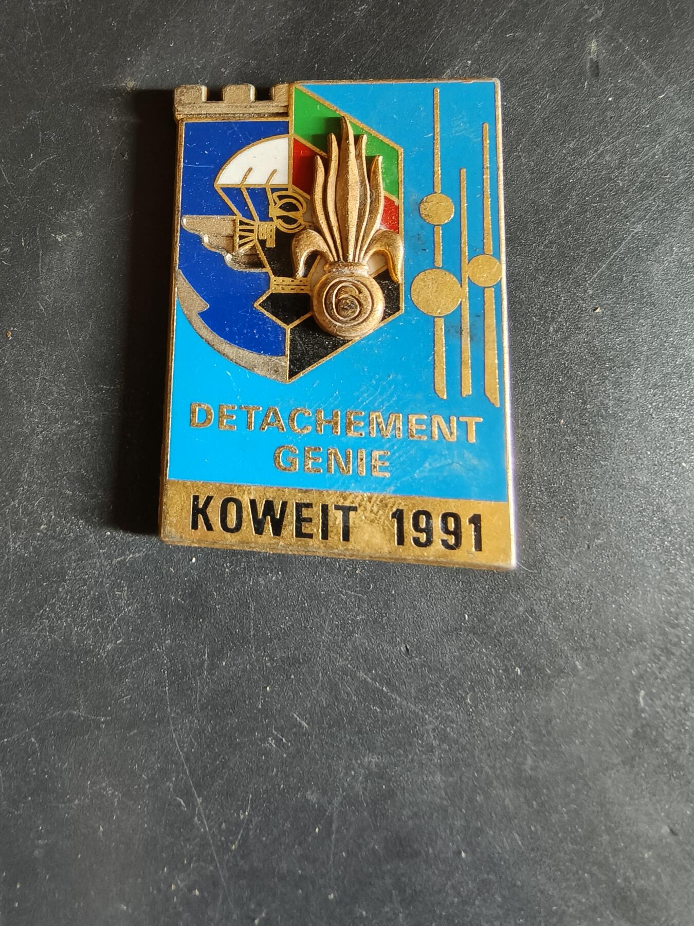 老王徽章第163期 13-15日三场连拍 16日统一发货  13、14日结束后可寄存 法国证章