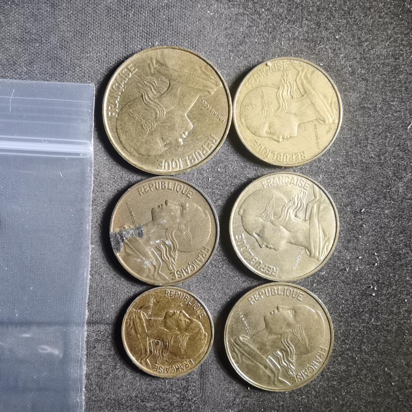 沼泽如烟--第904场 法国六枚