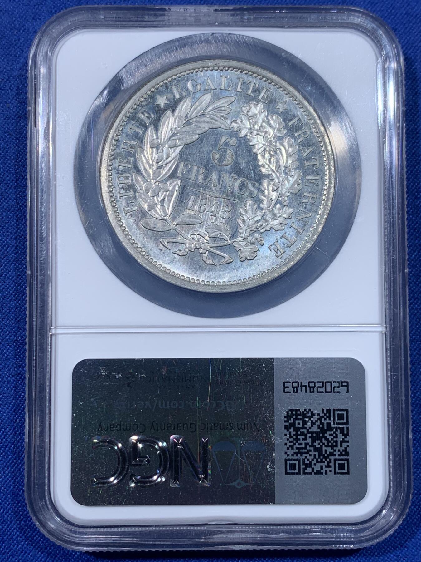 《竞宝斋》第438场 周日，周一，周二 3场连拍 （全场包邮） NGC MS65 冠军分 法兰西1848年谷物女神5法郎ESSAI样币，燕子厂标。刻画非常精美的大波浪女神，发丝头冠细节爆炸，顶级冠军分品质。同版别P盒63分今年7月麦稀奇3800元不含佣成交，分数状态均远不如此枚