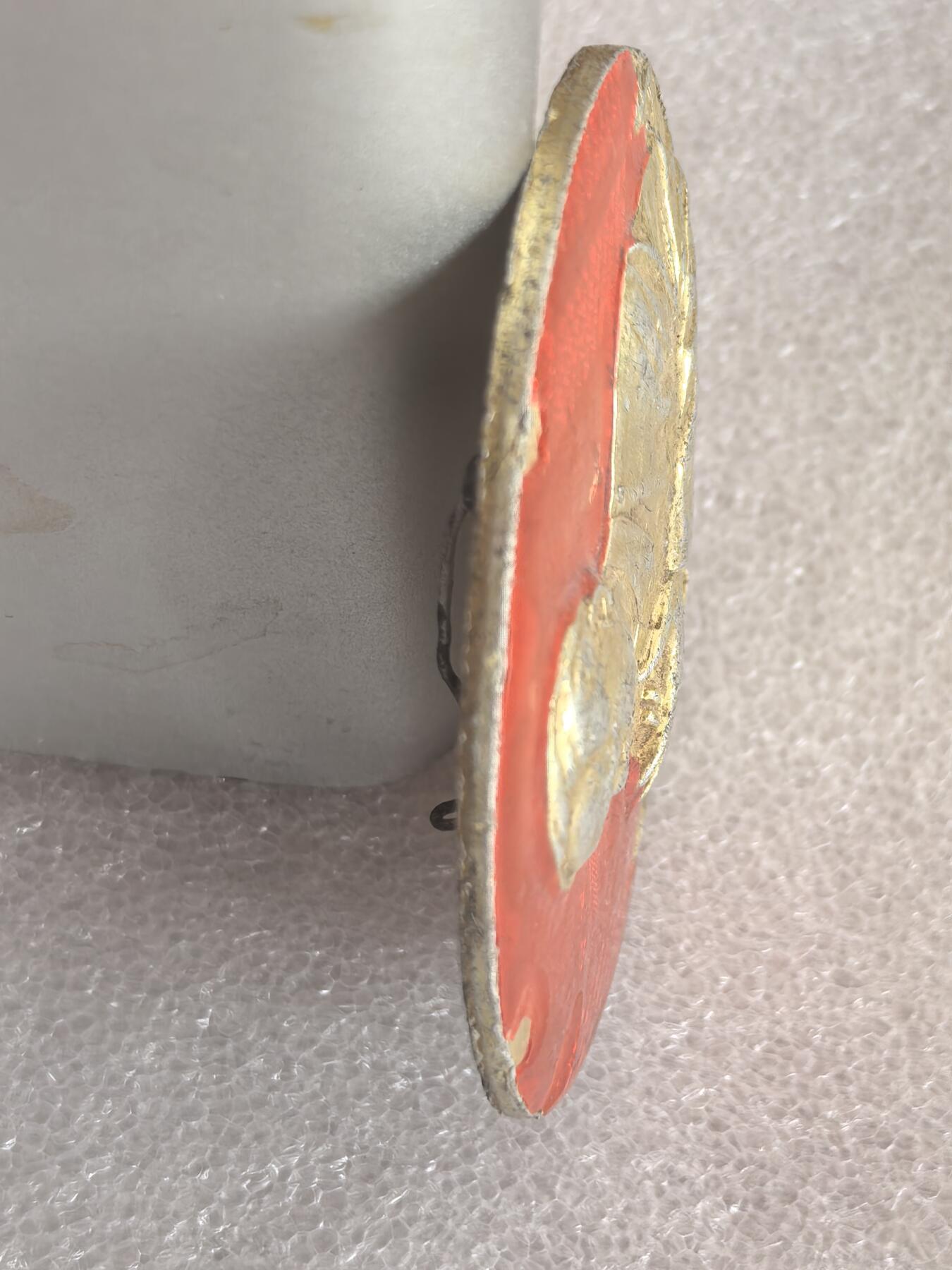 红色像章专场.包老包真.文革时期.实图拍摄.特价惠友 毛主席像章直径约60MM保真包老.编号280011.