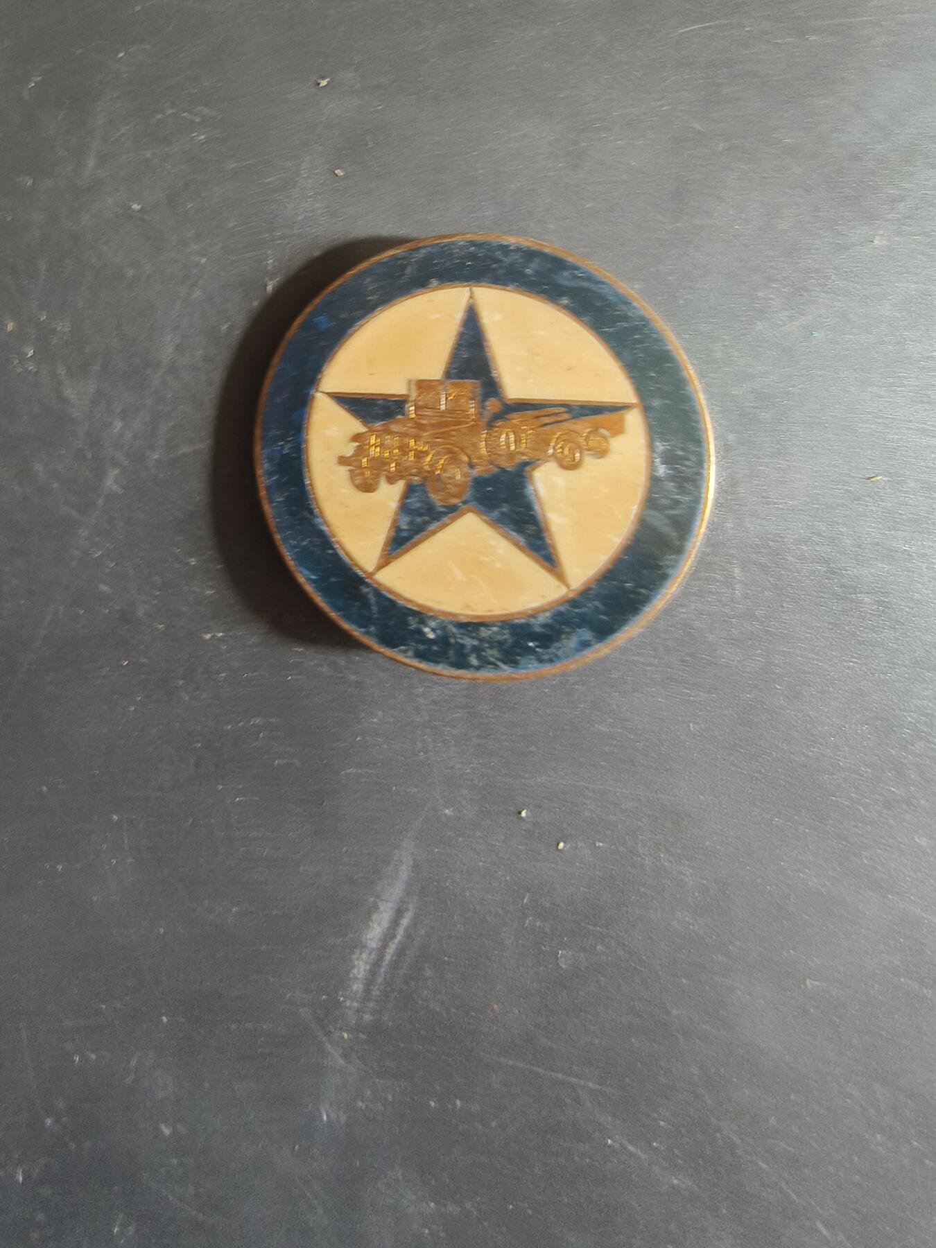 老王徽章第163期 13-15日三场连拍 16日统一发货  13、14日结束后可寄存 法国证章