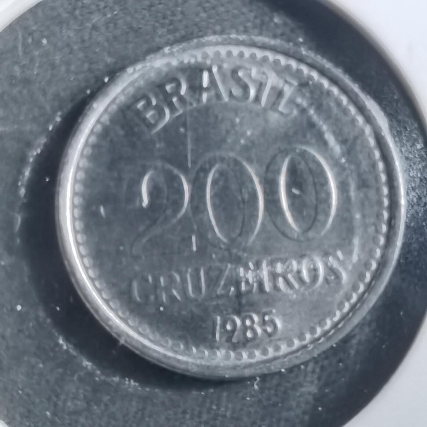 沼泽如烟--第906场 巴西1985年200克鲁塞罗