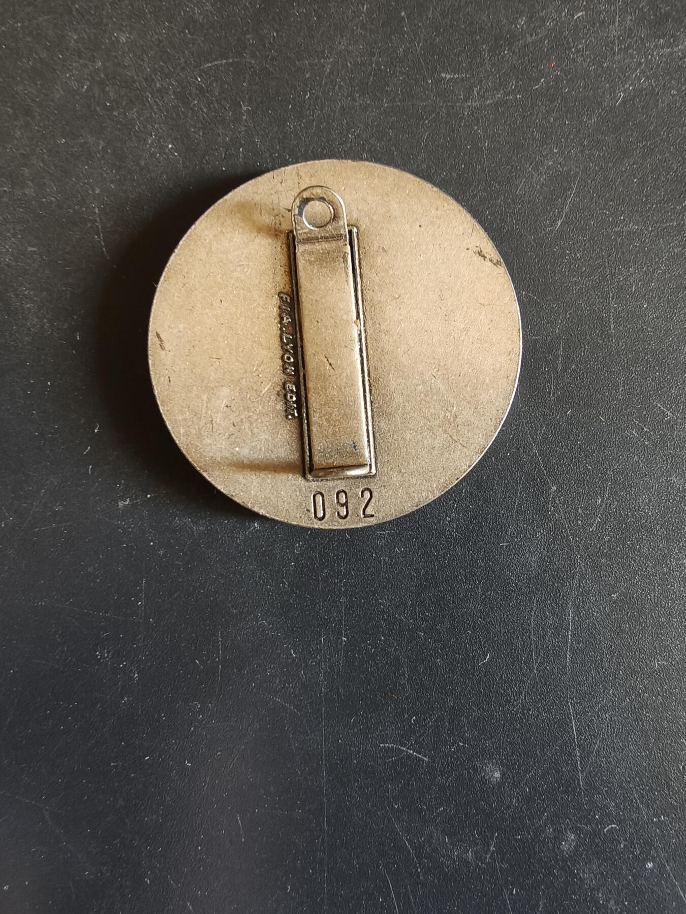 老王徽章第163期 13-15日三场连拍 16日统一发货  13、14日结束后可寄存 法国证章