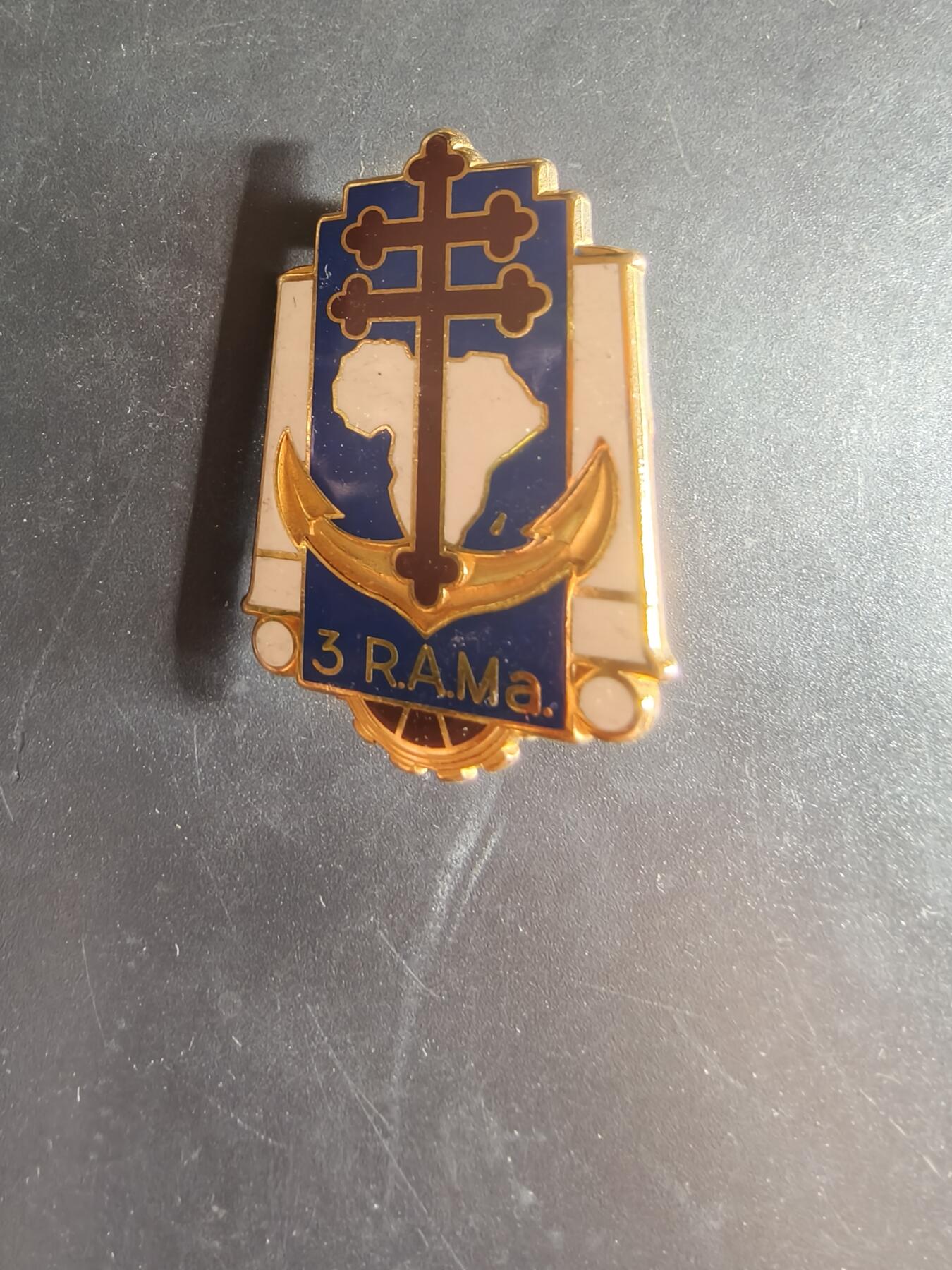 老王徽章第163期 13-15日三场连拍 16日统一发货  13、14日结束后可寄存 法国证章