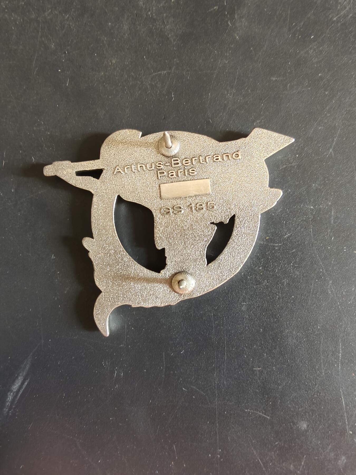 老王徽章第163期 13-15日三场连拍 16日统一发货  13、14日结束后可寄存 法国证章