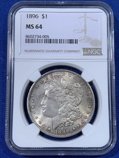 《竞宝斋》第438场 周日，周一，周二 3场连拍 （全场包邮） - NGC MS64 美国1896年摩根银币，双面自然包浆，光度好。