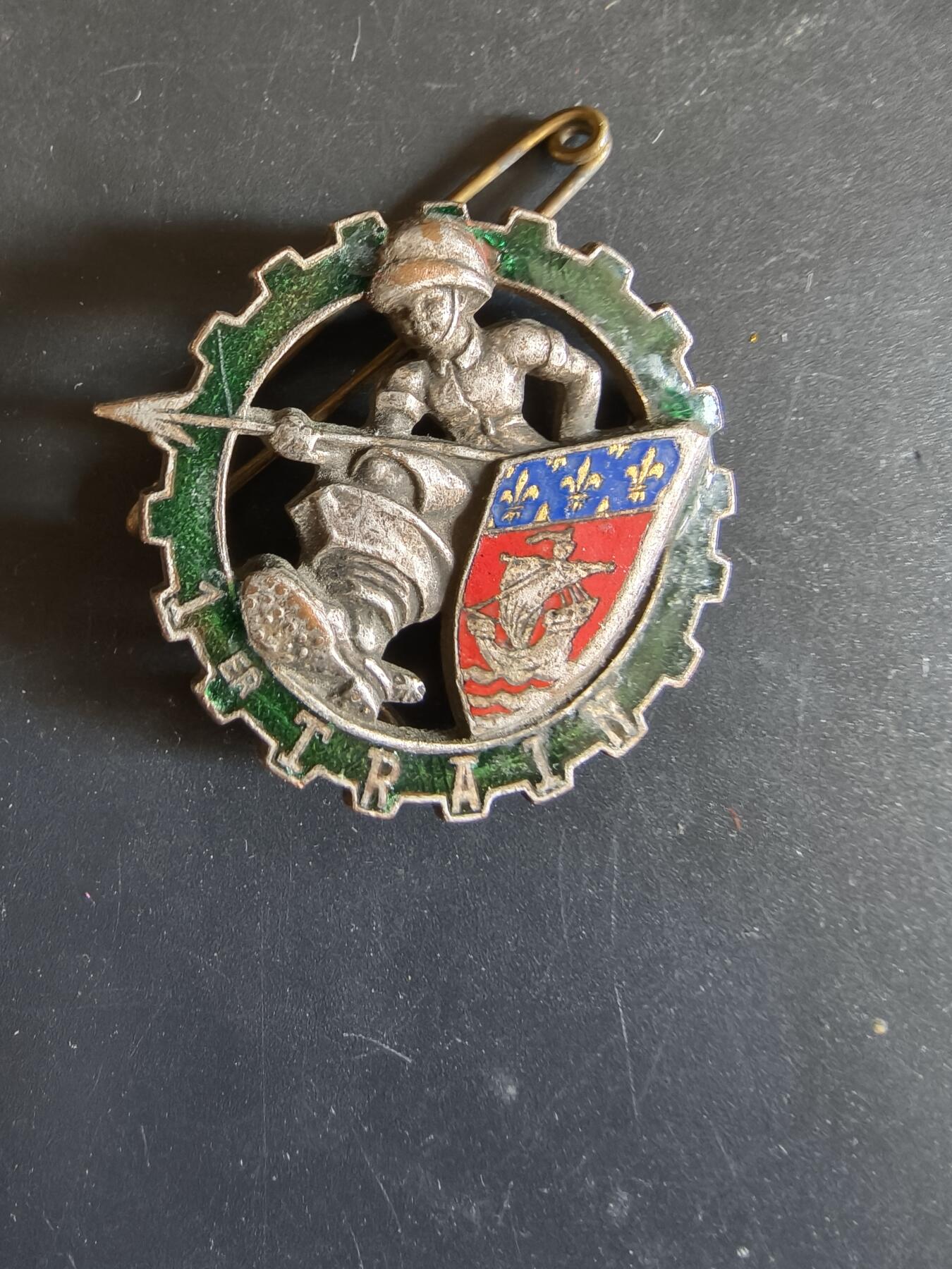 老王徽章第163期 13-15日三场连拍 16日统一发货  13、14日结束后可寄存 法国证章