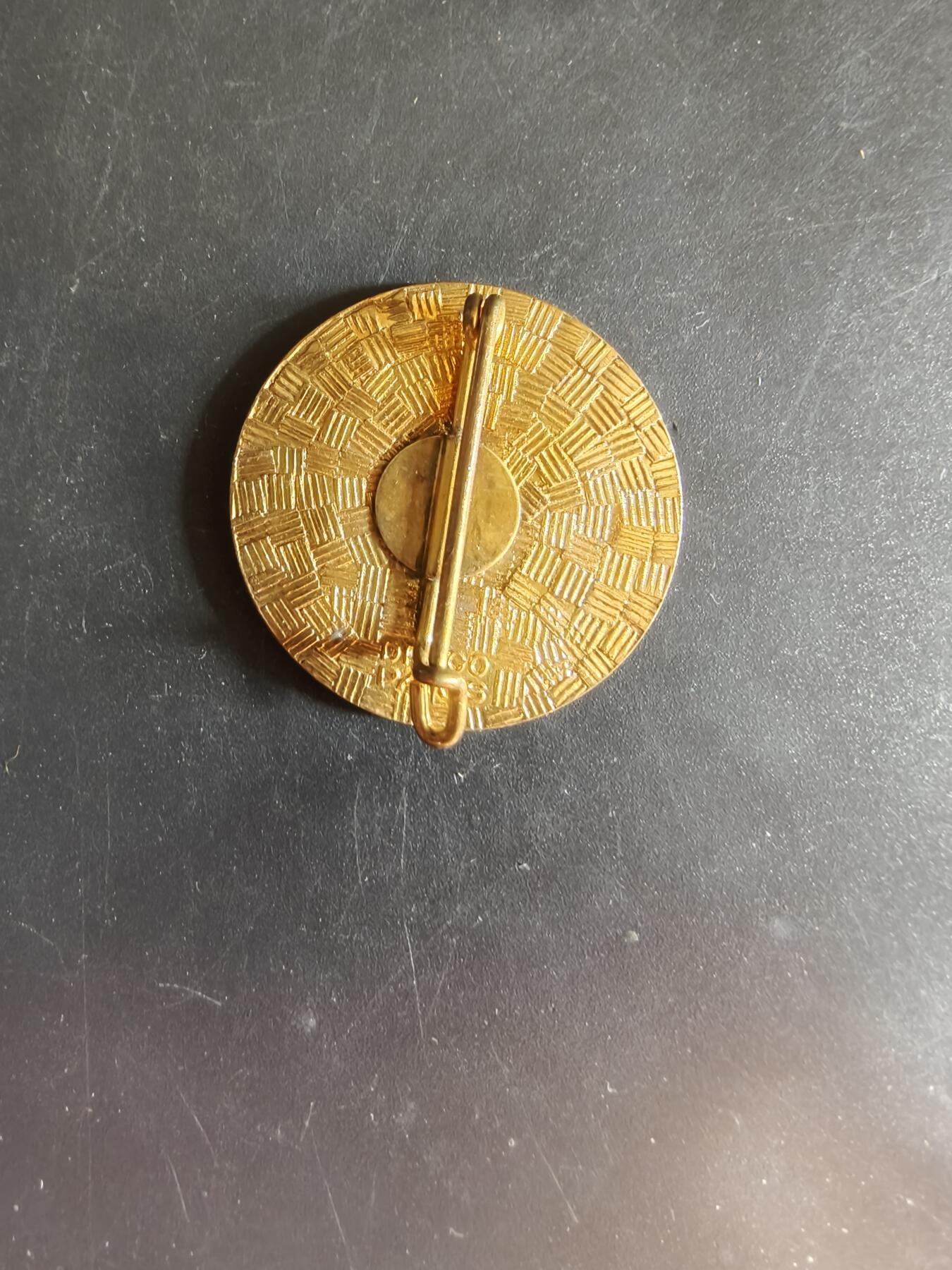 老王徽章第163期 13-15日三场连拍 16日统一发货  13、14日结束后可寄存 法国证章