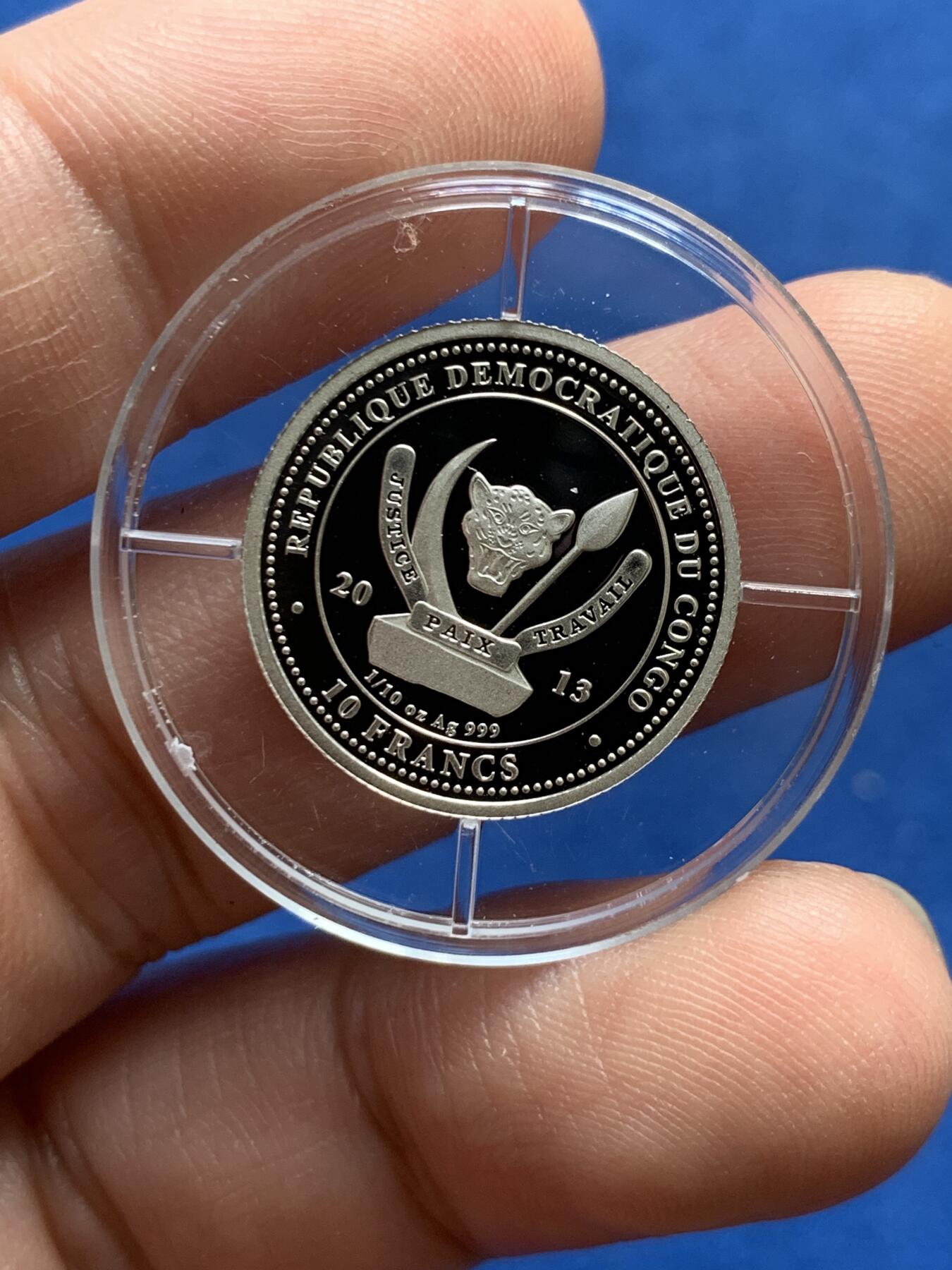 《竞宝斋》第438场 周日，周一，周二 3场连拍 （全场包邮） 少见 刚果2013年10法郎部分镀金精制银币 非洲五霸-犀牛 1/10盎司999银 发行量3000枚仅在套币中发行