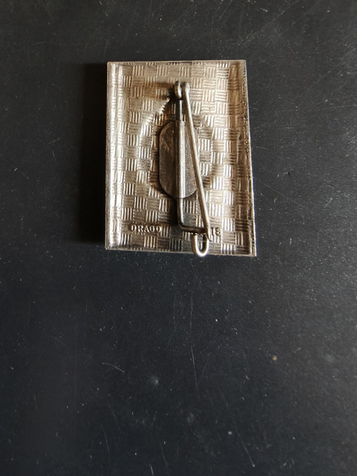 老王徽章第163期 13-15日三场连拍 16日统一发货  13、14日结束后可寄存 法国证章