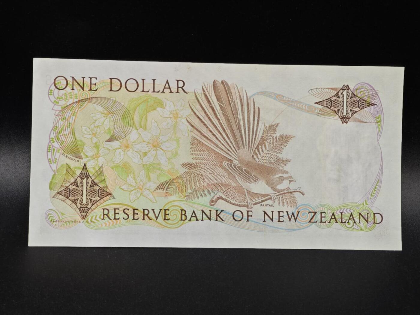 【淘币小摊】限时拍第八百拍  纸币场  满百包邮可预留两周  周一统一发货  新西兰1元