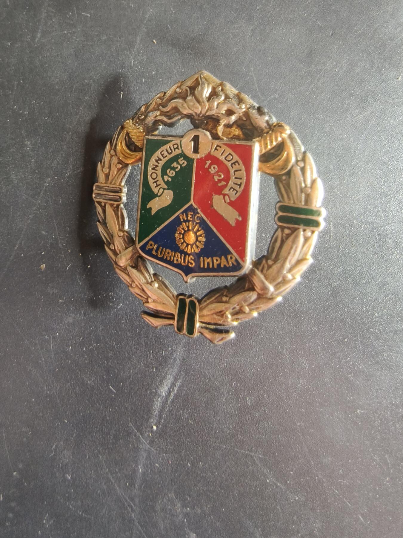 老王徽章第163期 13-15日三场连拍 16日统一发货  13、14日结束后可寄存 法国证章