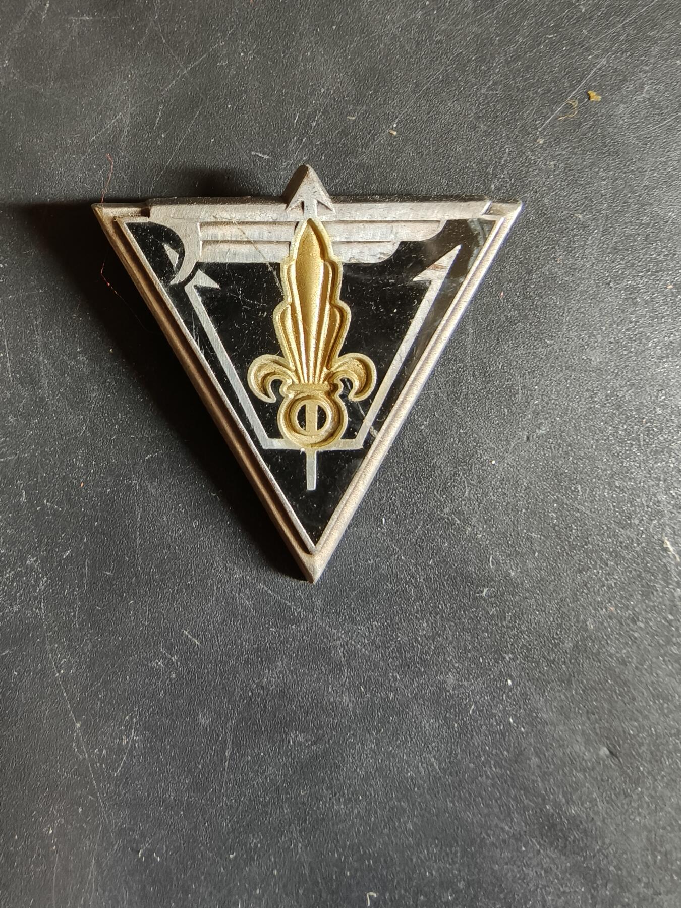 老王徽章第163期 13-15日三场连拍 16日统一发货  13、14日结束后可寄存 法国证章