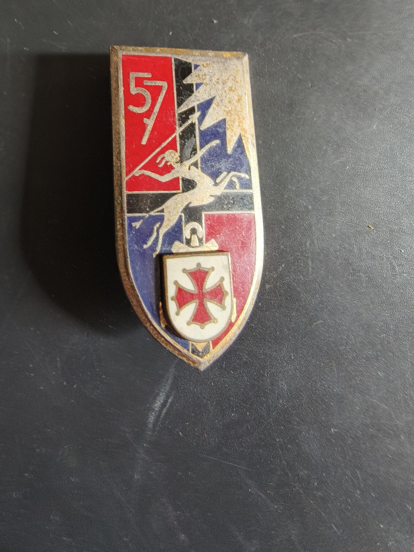 老王徽章第163期 13-15日三场连拍 16日统一发货  13、14日结束后可寄存 法国证章