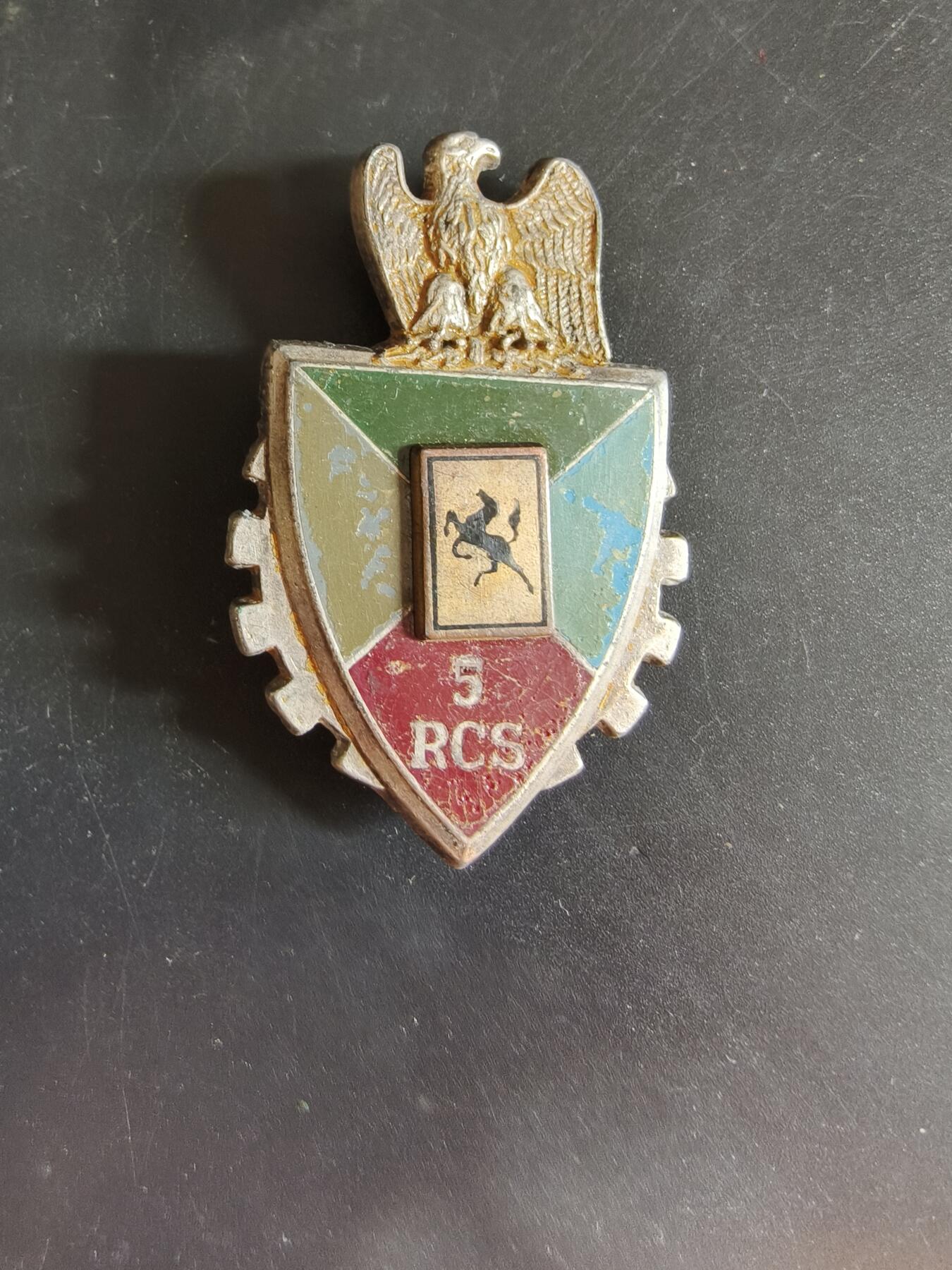 老王徽章第163期 13-15日三场连拍 16日统一发货  13、14日结束后可寄存 法国证章