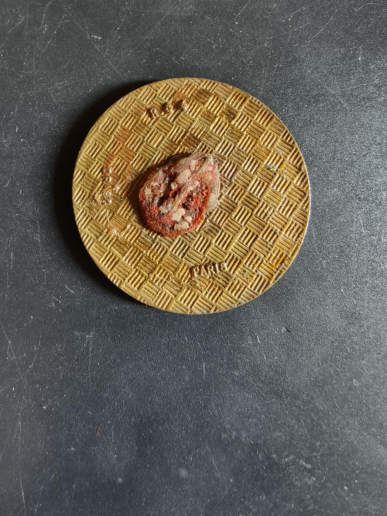 老王徽章第163期 13-15日三场连拍 16日统一发货  13、14日结束后可寄存 法国证章