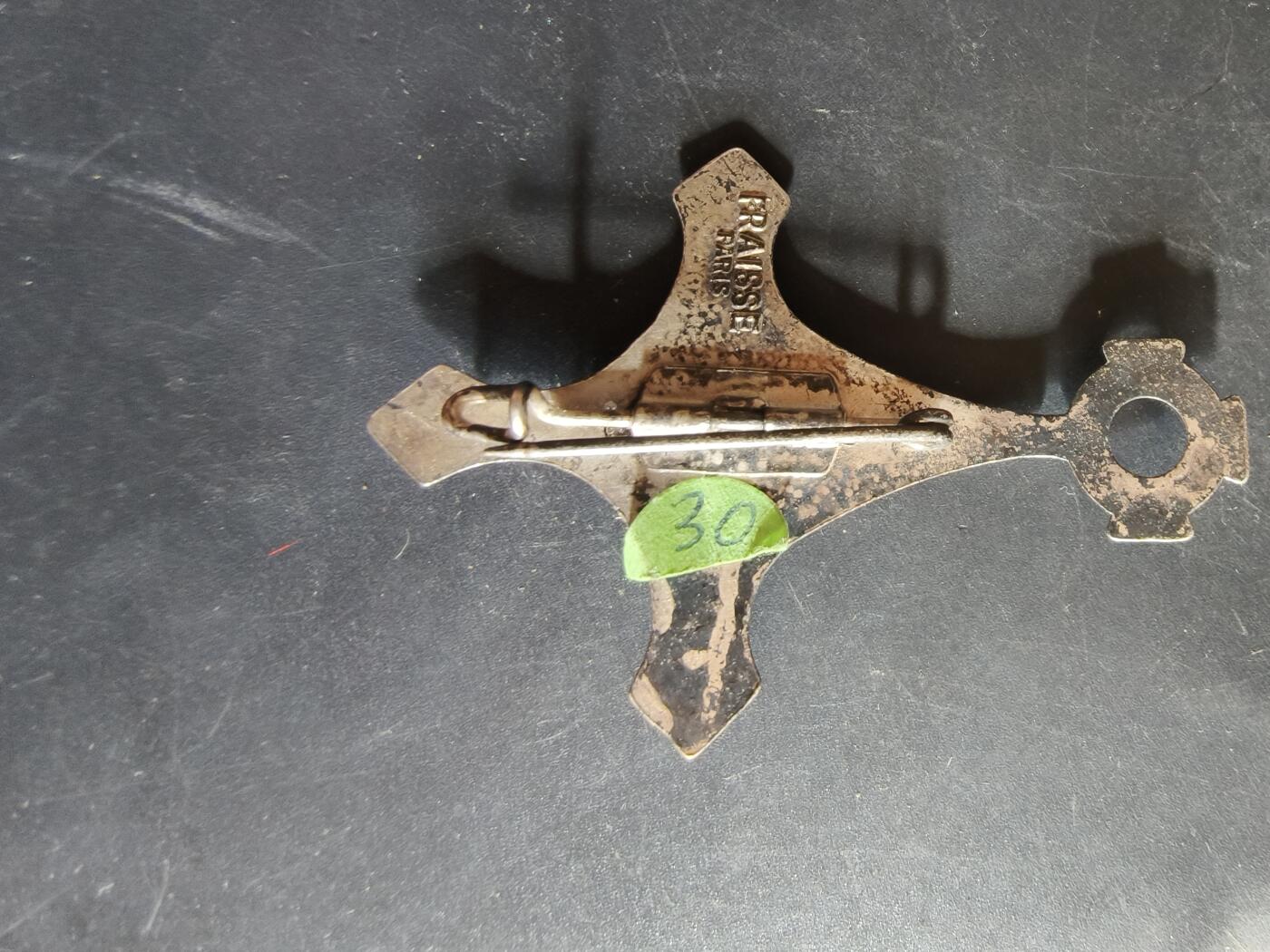 老王徽章第163期 13-15日三场连拍 16日统一发货  13、14日结束后可寄存 法国证章