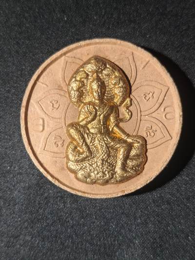 86期回流戒指饰品杂件纪念章丝路钱币专场 - 佛牌