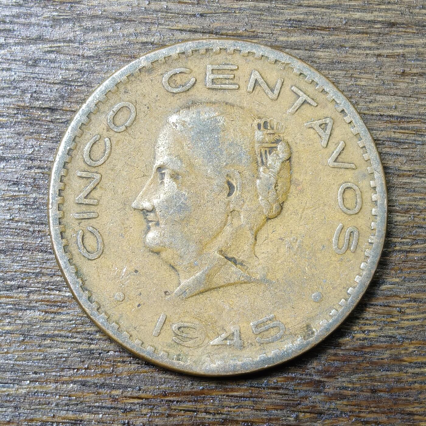 【铜匠收藏】★第132场★散币场，无佣金，30包邮。不满30元，支付5元运费。《接受代拍 代送NGC评级》 墨西哥 1945年 5分 德多明格斯头像 青铜币