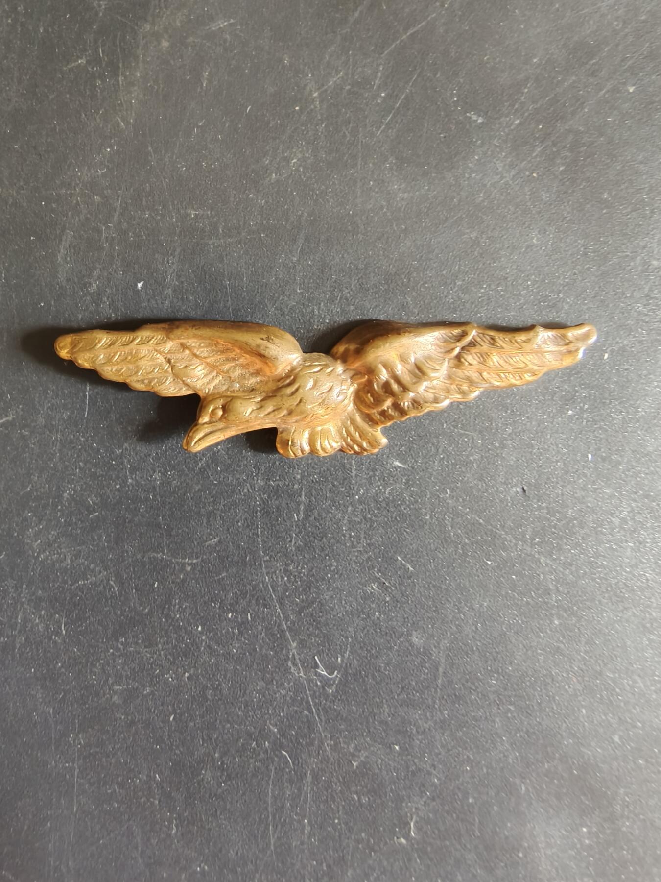 老王徽章第163期 13-15日三场连拍 16日统一发货  13、14日结束后可寄存 法国证章