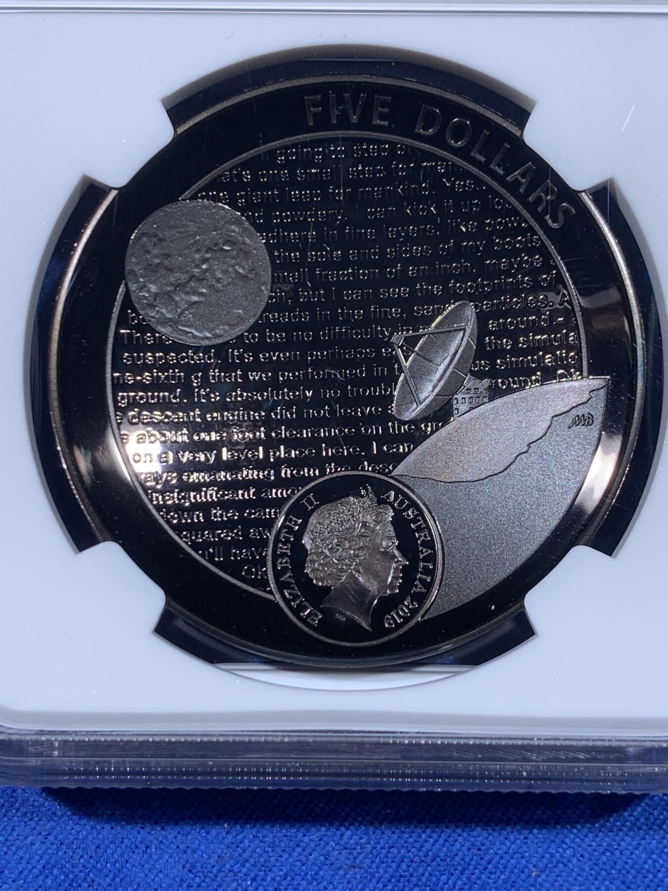 《竞宝斋》第438场 周日，周一，周二 3场连拍 （全场包邮） 四枚一组 NGC PF70UC 2019年登月50周年银币 美国阿波罗11号1美元精制纪念银币 黑盒 首期（克劳斯2021年世界硬币大赛最佳时事币，26.73克重，999纯银，币径38.1MM）+ 法国彩色树脂双面镶嵌10欧精制纪念银币（17.3克900银，币径37MM，限量5千枚）+ 奥地利夜光荧映20欧精制纪念银币（22.4克重，925银，币径34MM，限量发行3万枚，盒证齐全）+ 澳大利亚阿