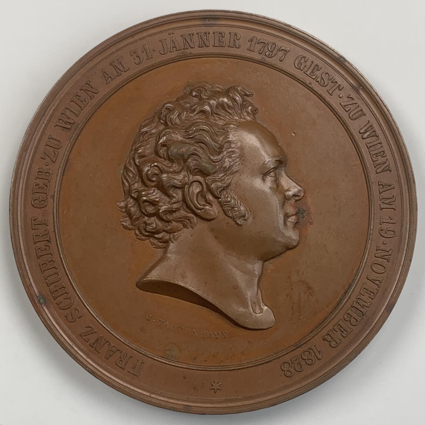 掌中浮雕-藏着的欧洲第042场 1872年维也纳中央公园舒伯特纪念碑落成纪念铜章 , 64mm,  章牌大师 J. Tautenhayn  作品