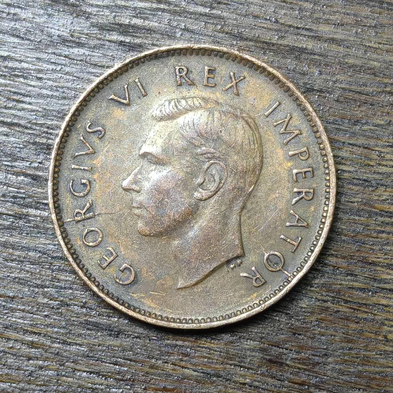 【铜匠收藏】★第132场★散币场，无佣金，30包邮。不满30元，支付5元运费。《接受代拍 代送NGC评级》 南非 1943年 1/4便士 铜币