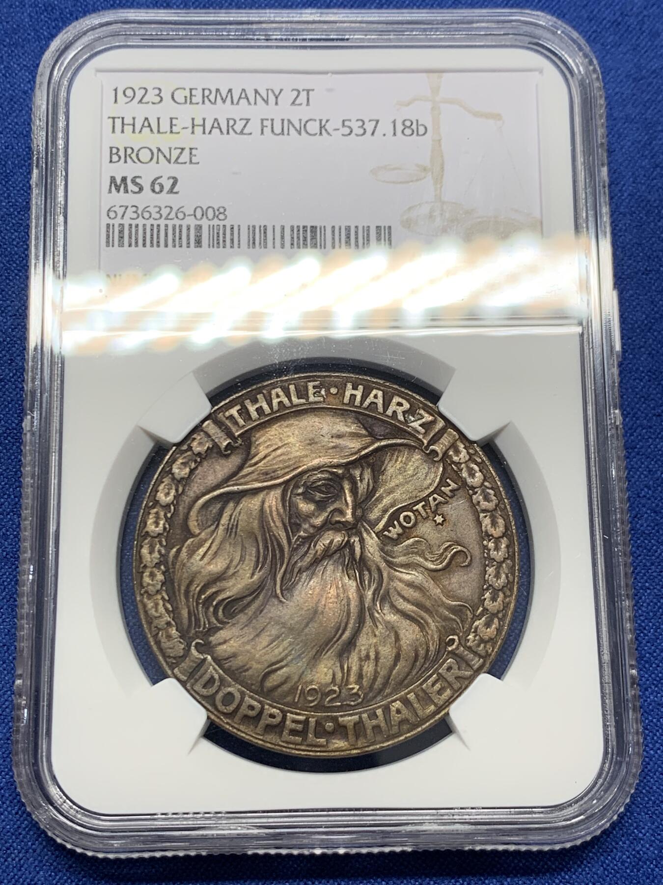 《竞宝斋》第438场 周日，周一，周二 3场连拍 （全场包邮） NGC MS62 德国紧急状态时期塔勒哈茨1923年野人泰勒，面值2泰勒，也相当于6马克，野人版在这个系列中比较少见