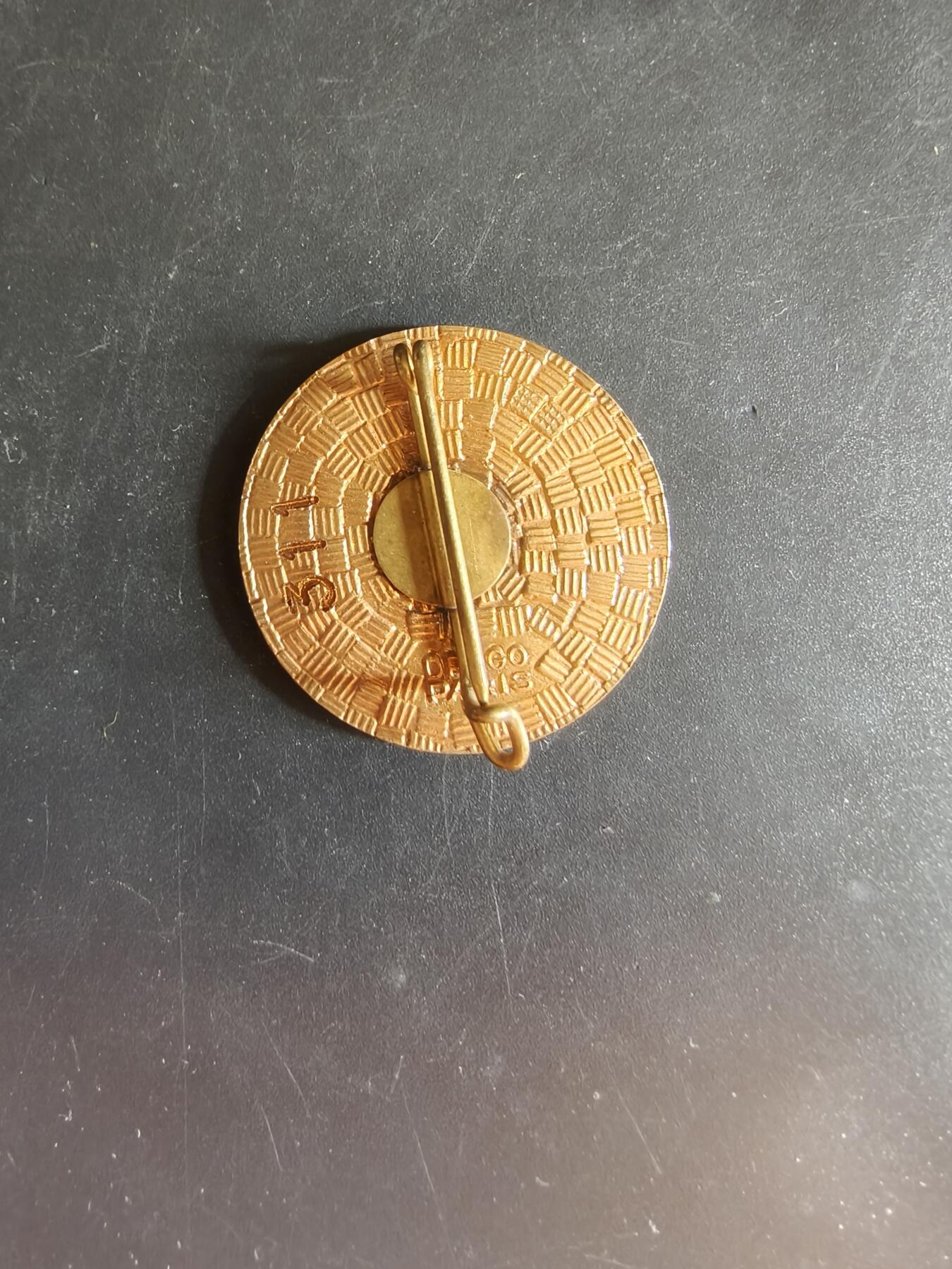 老王徽章第163期 13-15日三场连拍 16日统一发货  13、14日结束后可寄存 法国证章