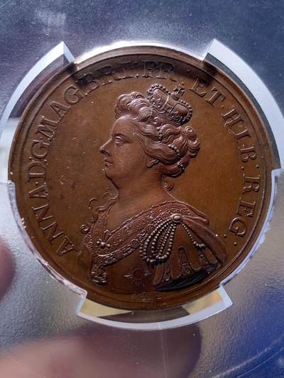 《竞宝斋》第438场 周日，周一，周二 3场连拍 （全场包邮） PCGS SP63 1707年苏格兰与英格兰联合铜章，John Croker雕刻，PCGS大盒封装。