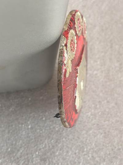 综合藏品场.喜欢出价就得！无套路无托.诚信惠友交友！自动快拍. 毛主席像章直径约50MM保真包老.编号280016.