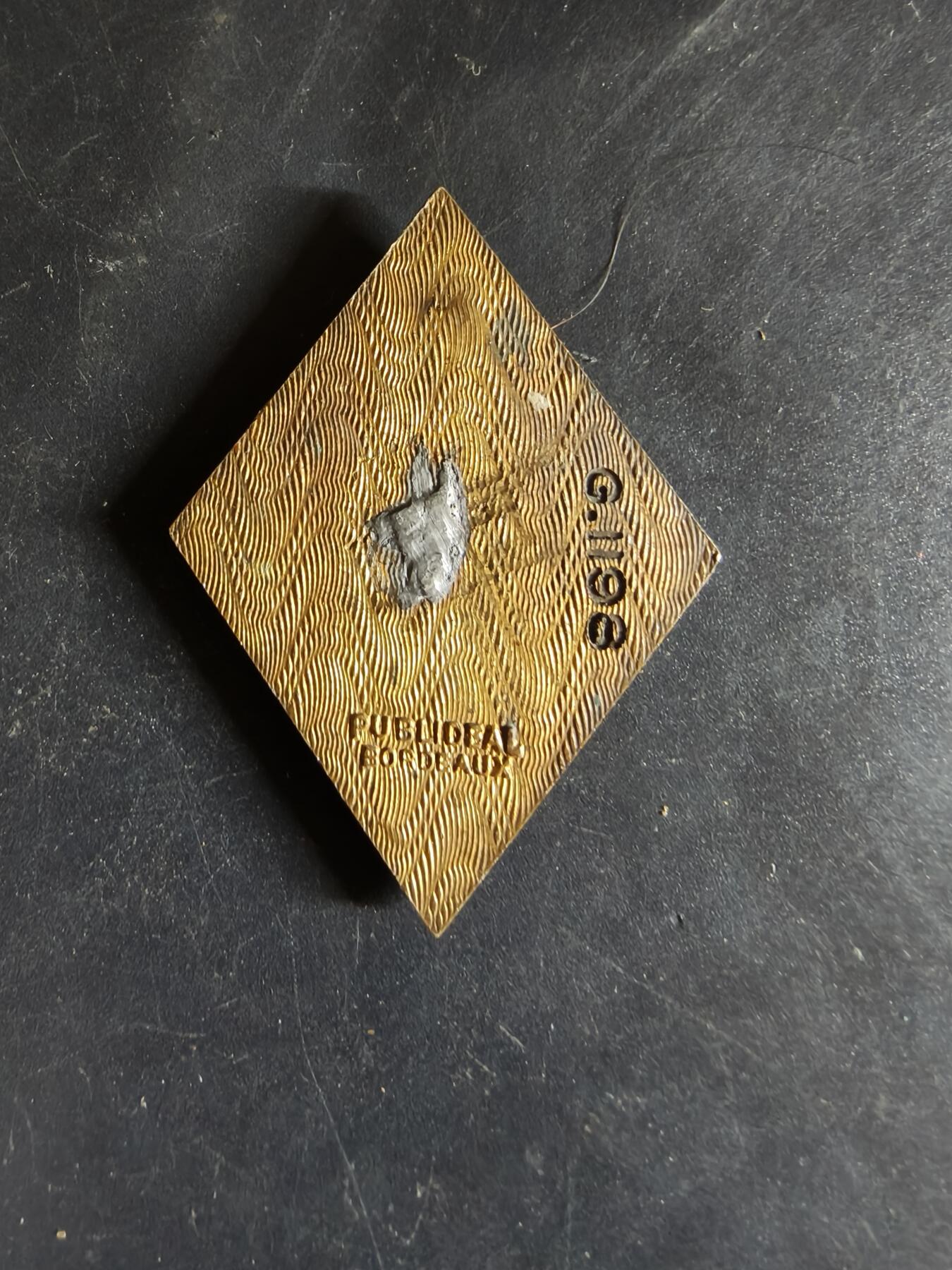 老王徽章第163期 13-15日三场连拍 16日统一发货  13、14日结束后可寄存 法国证章