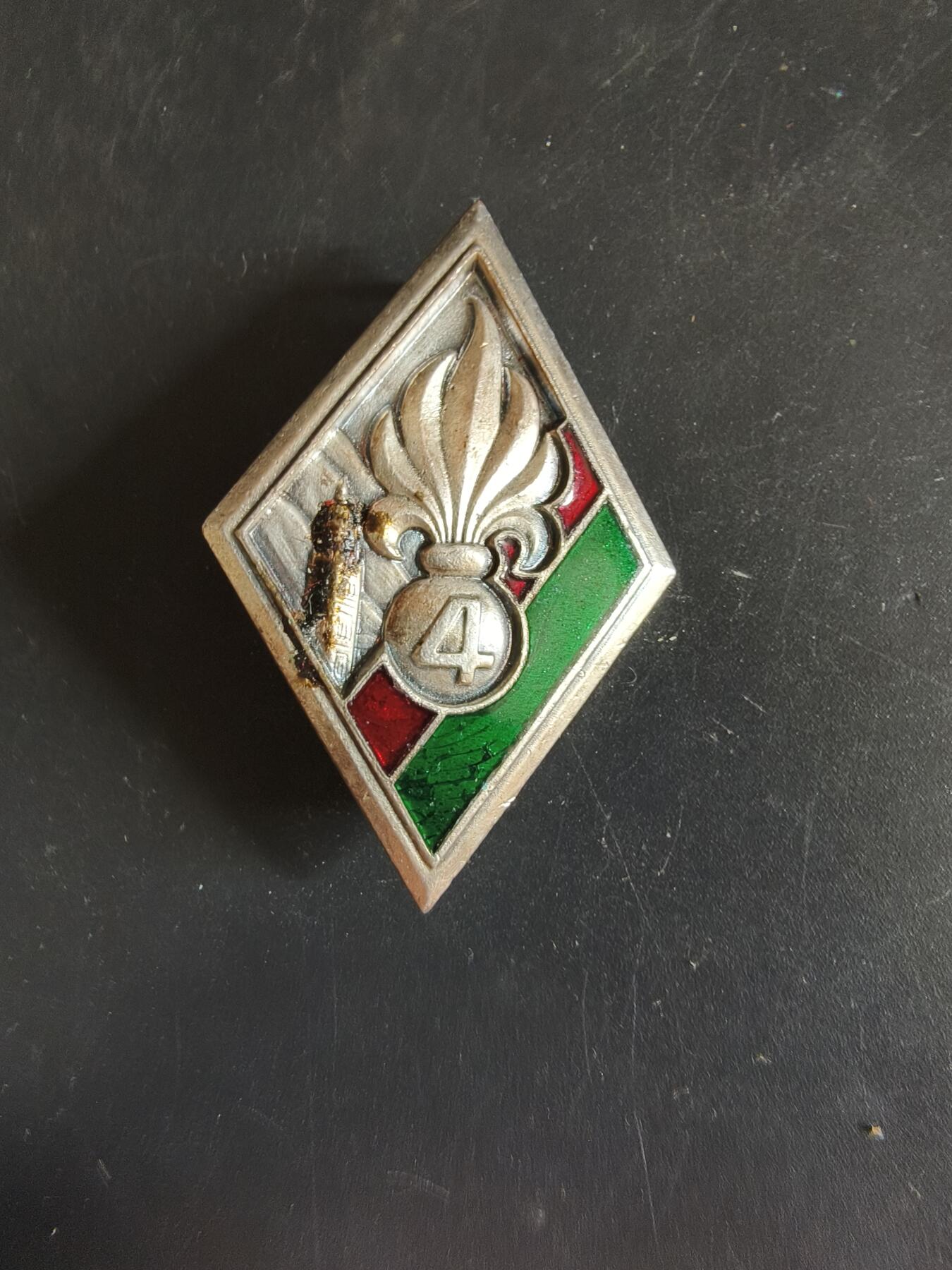 老王徽章第163期 13-15日三场连拍 16日统一发货  13、14日结束后可寄存 法国证章