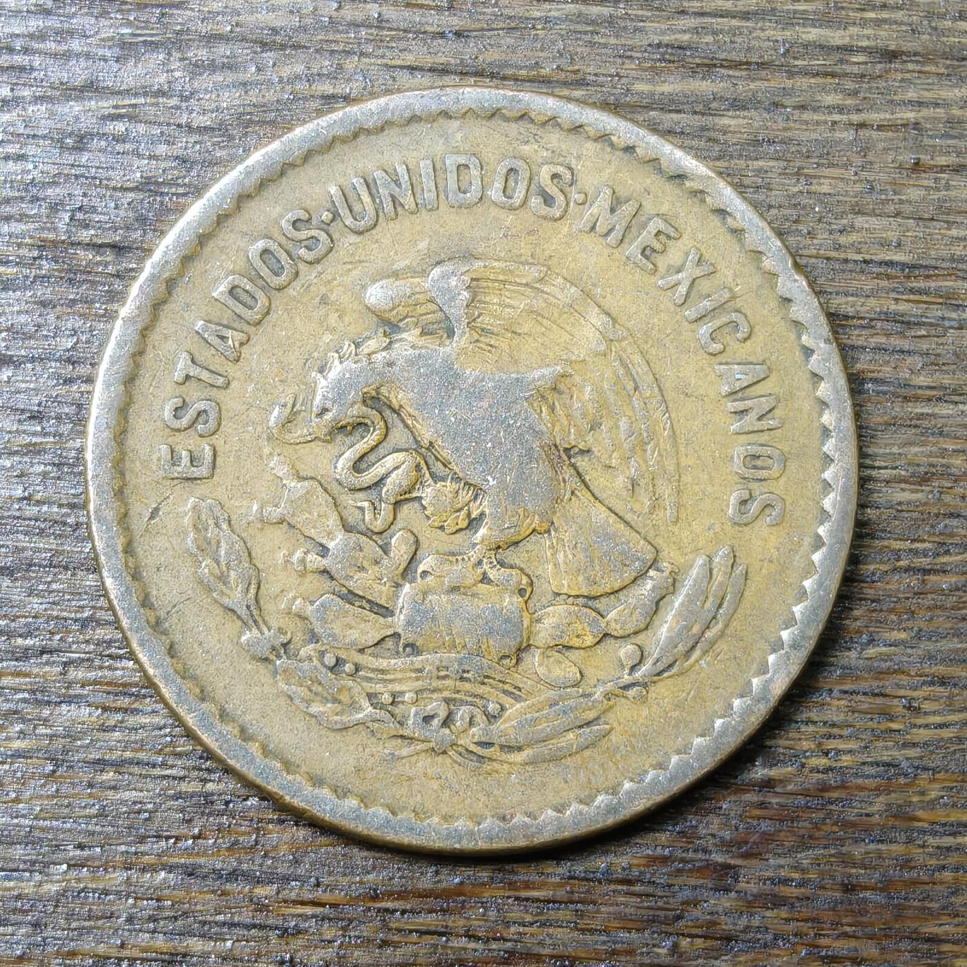 【铜匠收藏】★第132场★散币场，无佣金，30包邮。不满30元，支付5元运费。《接受代拍 代送NGC评级》 墨西哥 1945年 5分 德多明格斯头像 青铜币