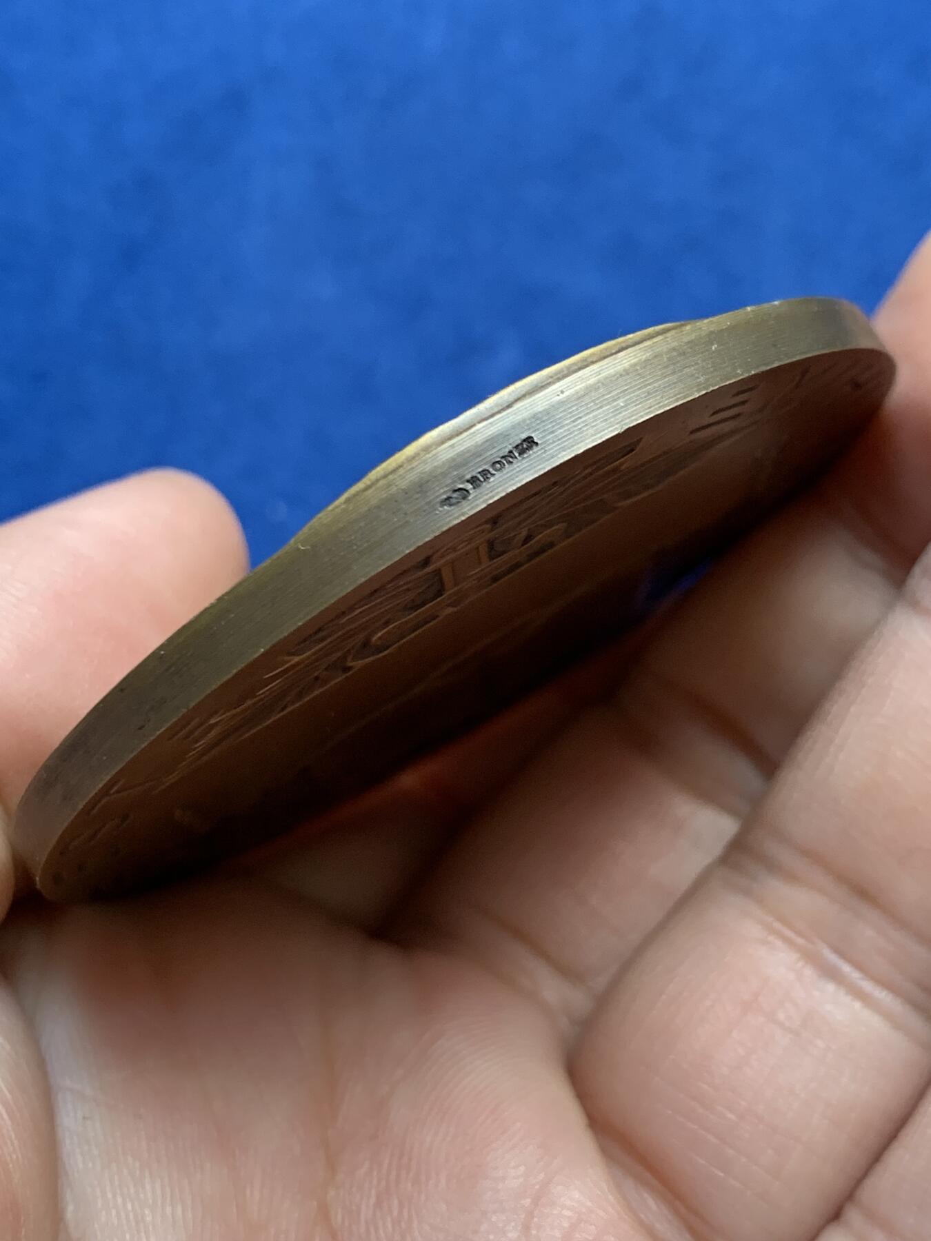 《竞宝斋》第438场 周日，周一，周二 3场连拍 （全场包邮） 名家Abel Lafleur作宗教奖章 1937年圣保罗像纪念章  阿贝尔·拉弗勒 法国章友协会成员（SAMF）94.6克，58.7mm，丰饶角铜标。