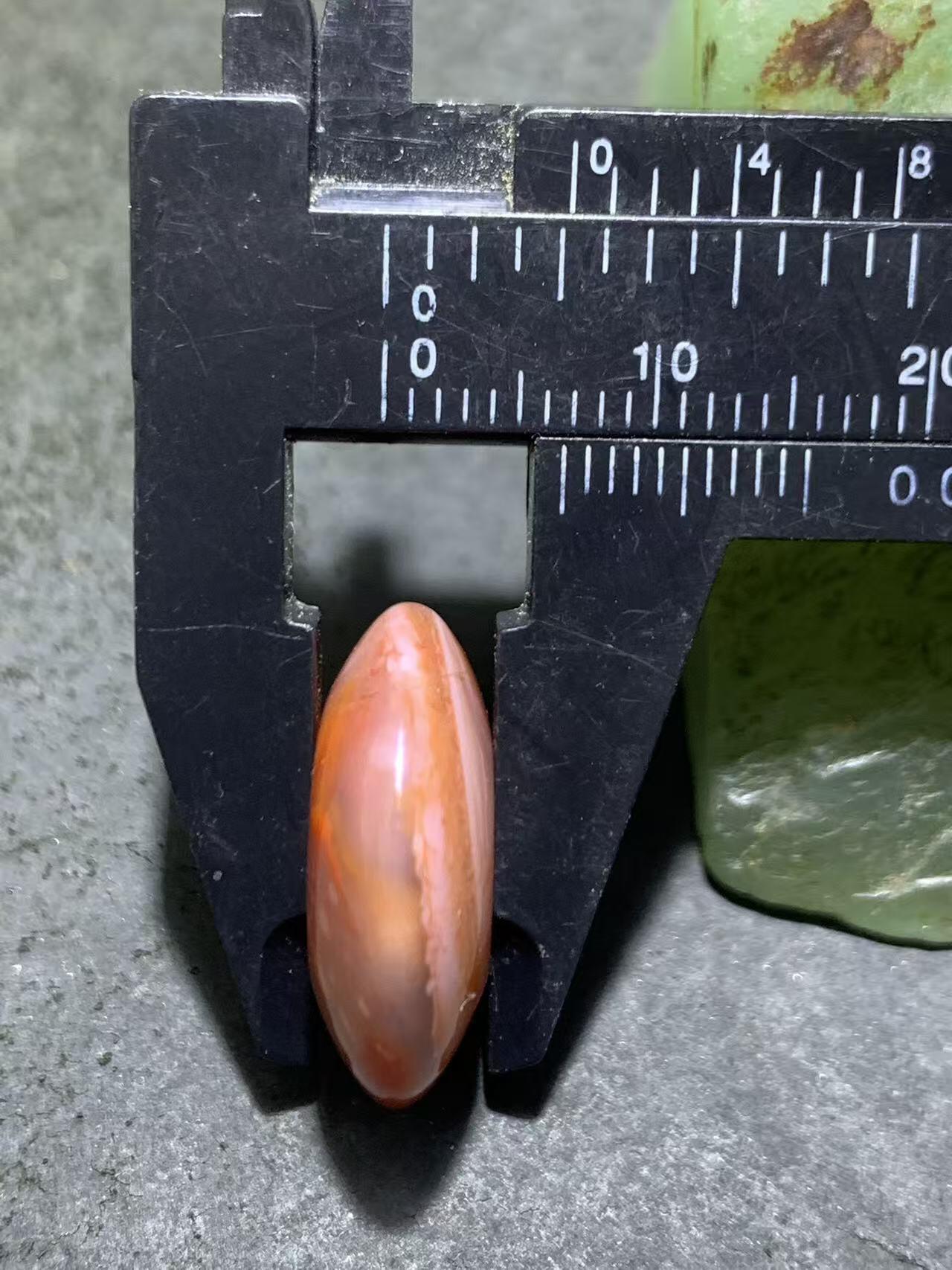 红白荔枝冻川料红玛瑙平安扣一个，