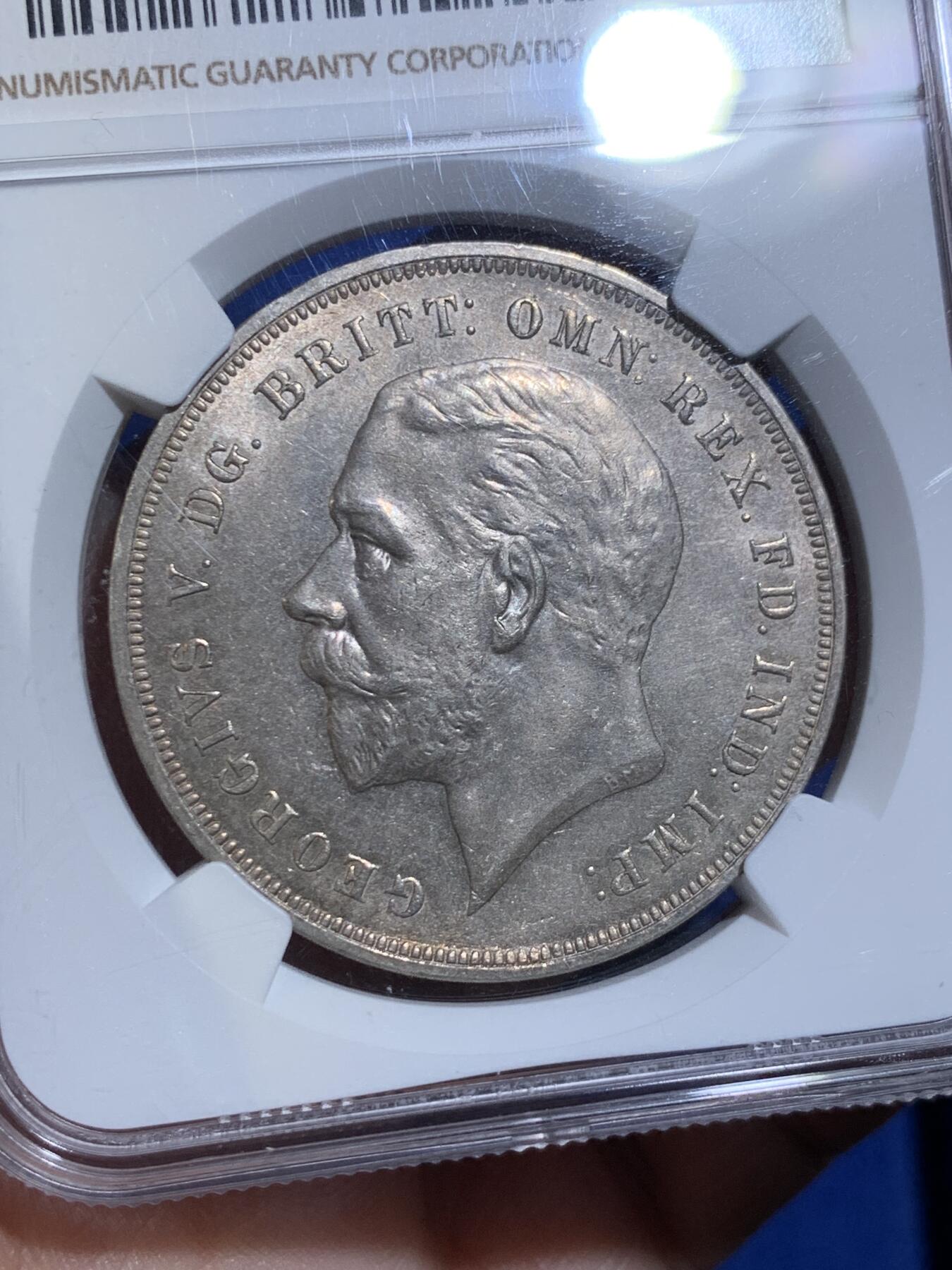 《竞宝斋》第438场 周日，周一，周二 3场连拍 （全场包邮） NGC MS64 英国1935年乔治五世1克朗马剑银币 均匀欧洲包浆