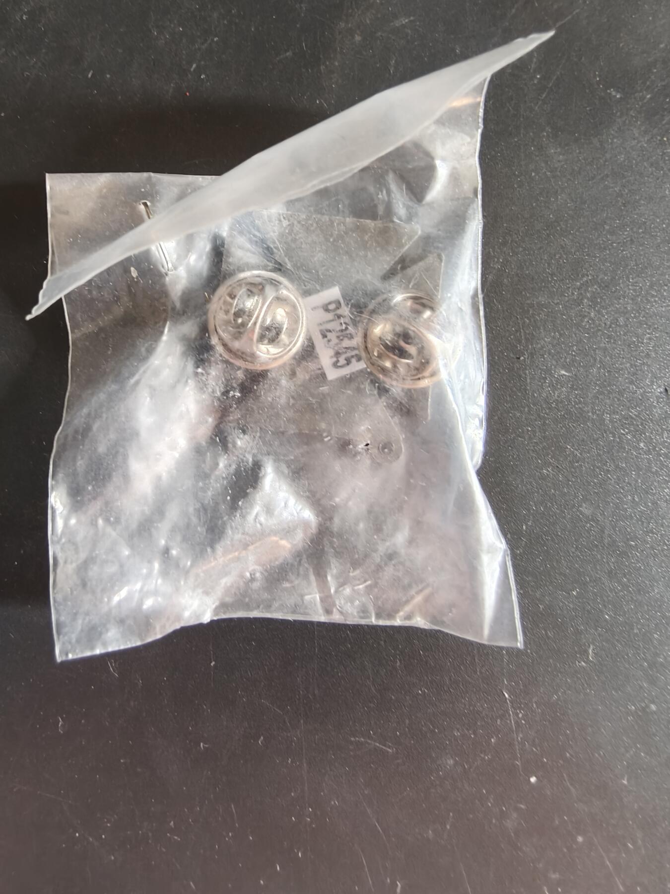 老王徽章第163期 13-15日三场连拍 16日统一发货  13、14日结束后可寄存 法国证章