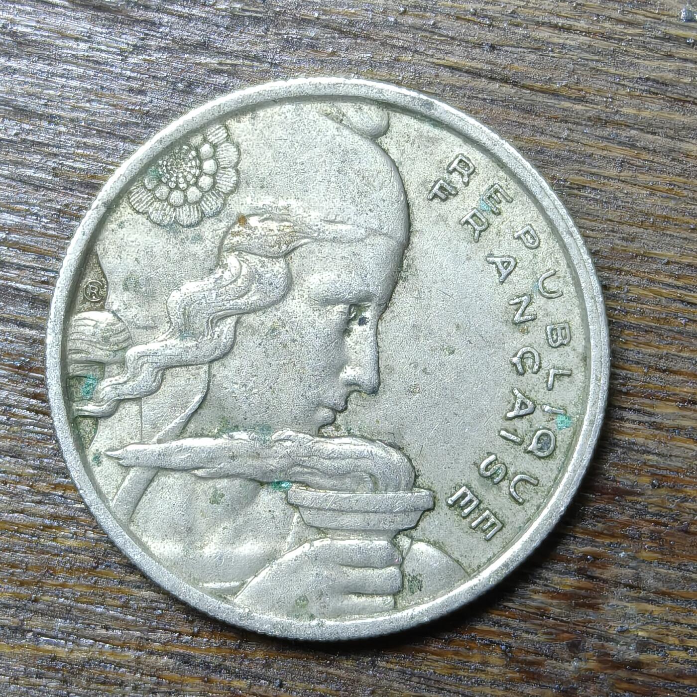 【铜匠收藏】★第132场★散币场，无佣金，30包邮。不满30元，支付5元运费。《接受代拍 代送NGC评级》 法国 1955年 100法郎 铜镍币 火炬女神