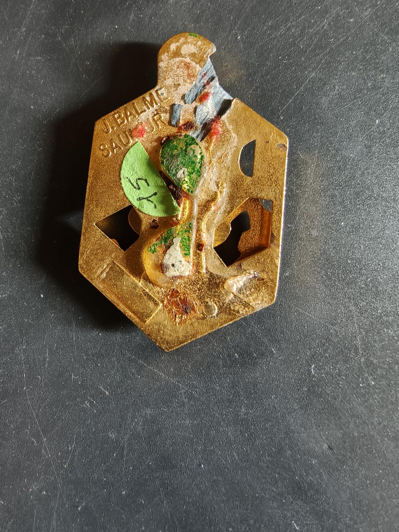 老王徽章第163期 13-15日三场连拍 16日统一发货  13、14日结束后可寄存 法国证章